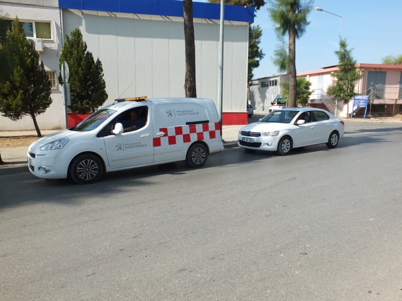 Karşıyaka & Çiğli'de Citroen Direksiyon Titreme